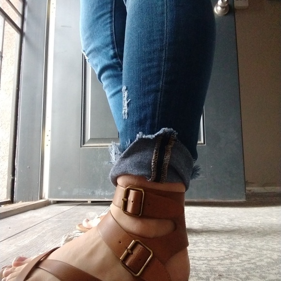 Sandals - Picture 2 of 2